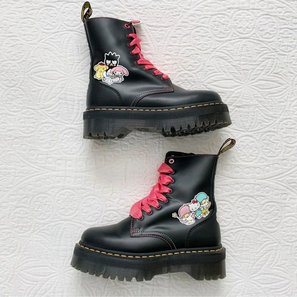 RARE Dr. Martens Hello Kitty & Friends‎ Jadon Leather Platform Boots, Black